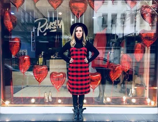 Rush Street Life Store