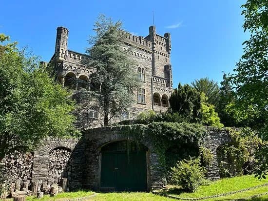 Schloss Saarfels