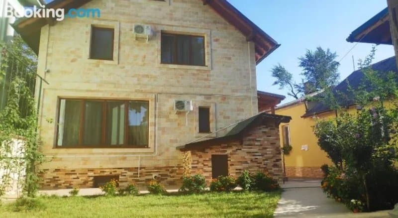 Premium Guest House