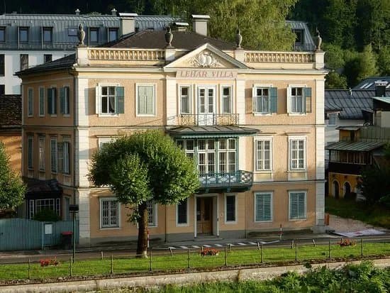 Lehar-Villa