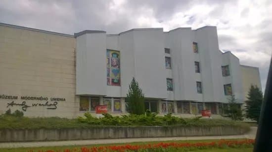 The Andy Warhol Museum of Modern Art