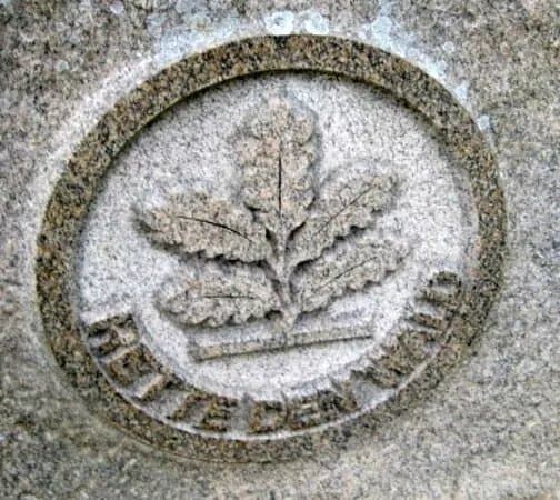 Gedenkstein Rette Den Wald