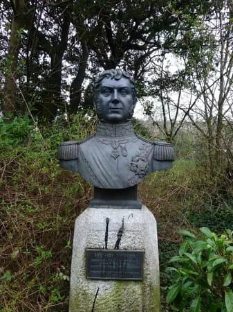 Bernardo O'Higgins Statue