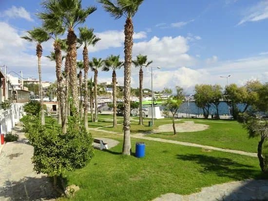 Rafina Port