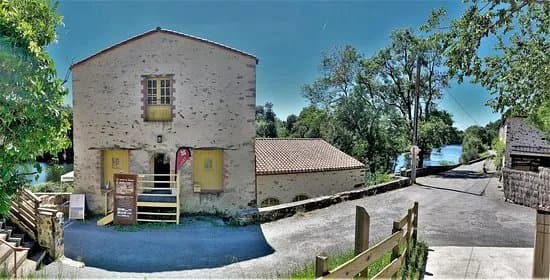 Le Moulin a Papier du Liveau