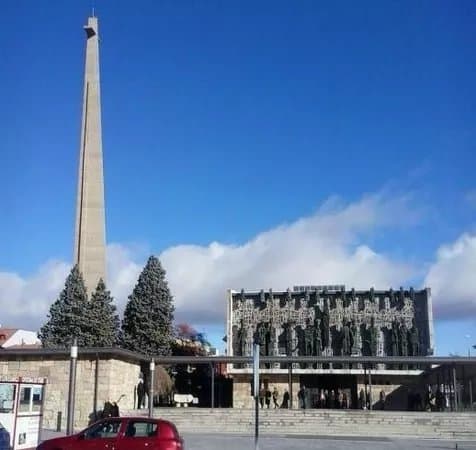 Basilica Menor de La Virgen del Camino