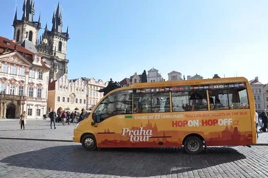 Hop On - Hop Off.cz