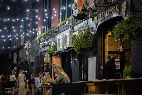 Malone's Irish Bar Glasgow