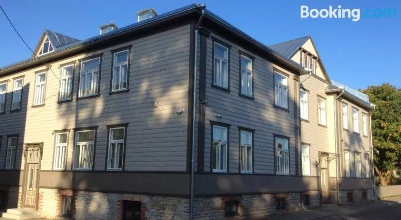 Victoria Apartments