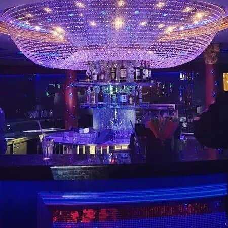 Crystal club