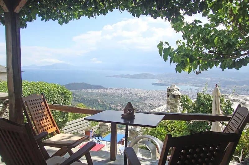 Art mansion in Makrinitsa
