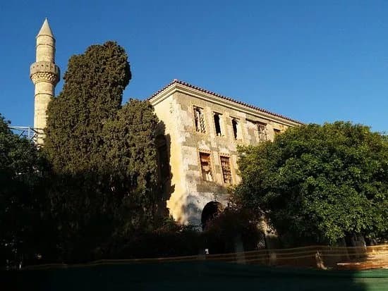 mosque lotzias