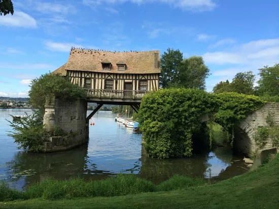 Le Vieux Moulin de Vernon