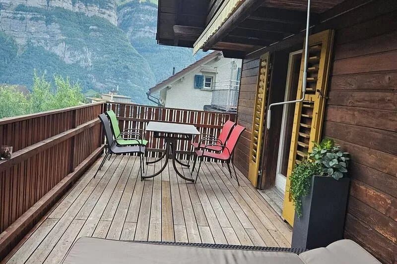 Cozy vacation home QuartenNahe Flumserberg and Lake Walen