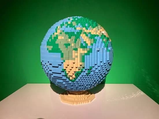 The Art Of The Brick Budapest