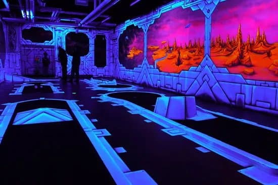 Schwarzlicht Minigolf Berlin