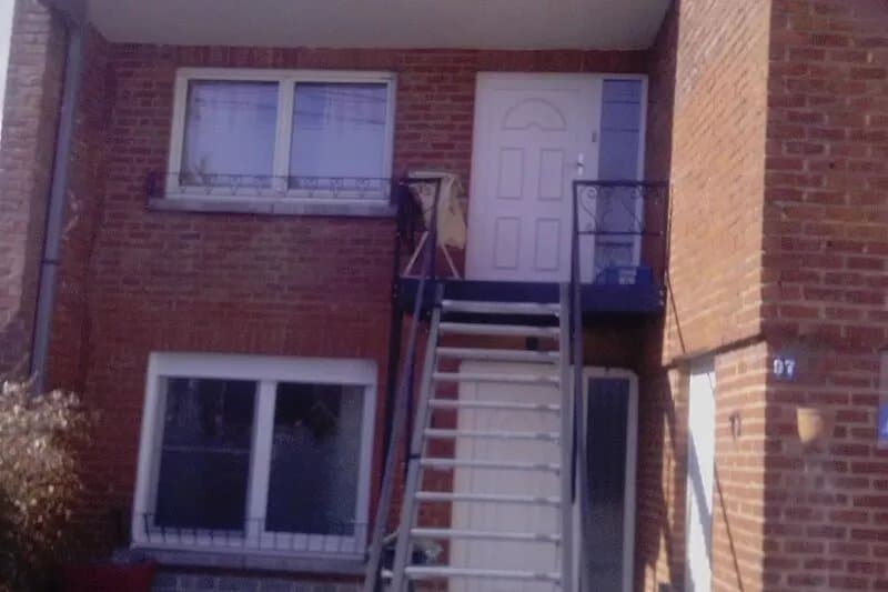 Location a dix min de Pairi Daisa