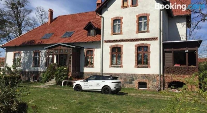 Dwor Trzebislawki