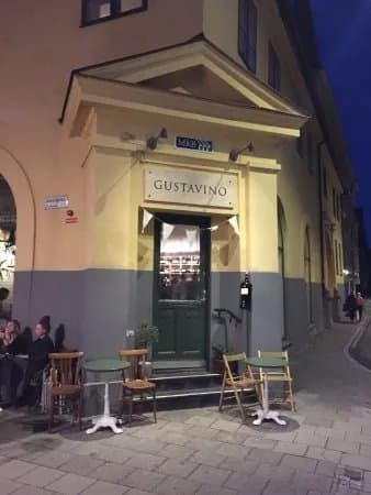 GUSTAVINO Italian Wine Bar