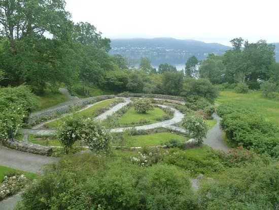The Arboretum and Botanical Garden, Milde