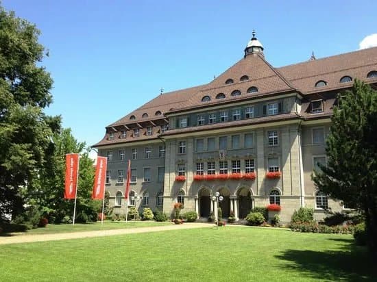 Rhaetian Railway (RhB) Administration Building