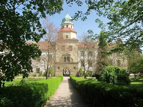 Castolovice Castle