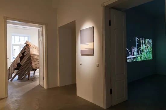 AV17 Gallery