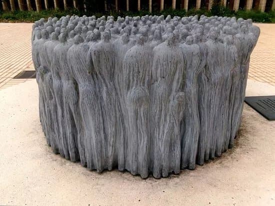 Consilium Sculpture
