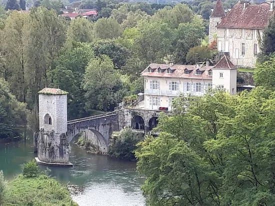 Pont de la Legende