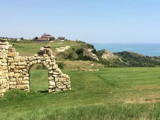 BlackSeaRama Golf & Villas