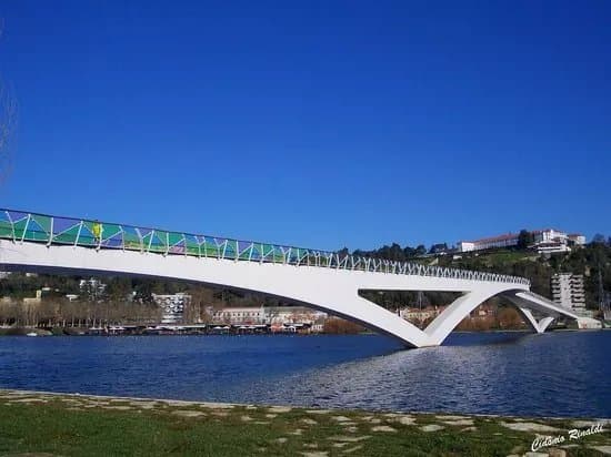 Ponte Pedro e Ines