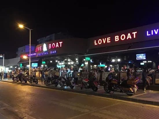 Love Boat Bar