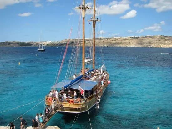 Captain Morgan Cruises