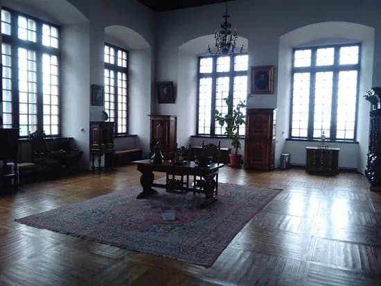 Piotrkow Trybunalski Museum