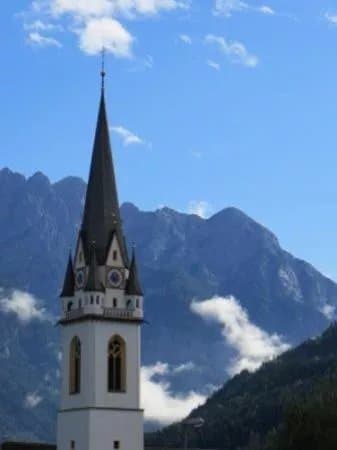 St. Andra (Church of St. Andrew)