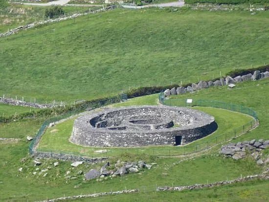 Loher stone fort