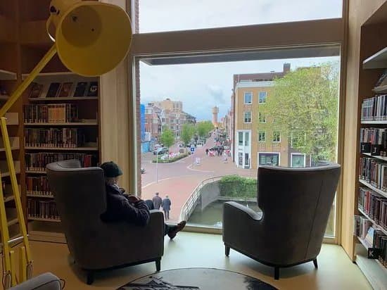 Bibliotheek School 7