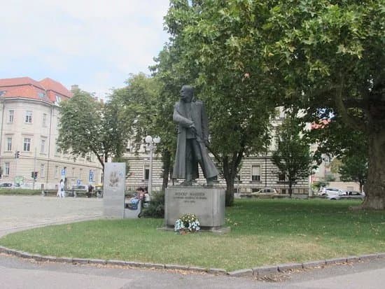 Trg generala Maistra square