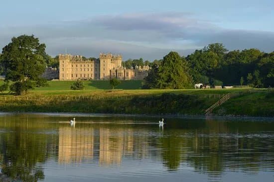 Floors Castle