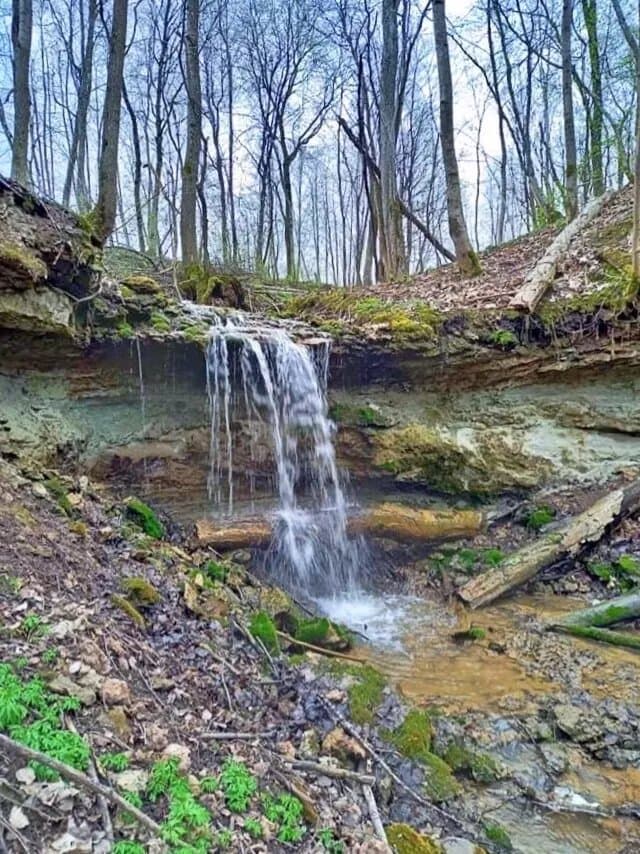 Jodupite Waterfall
