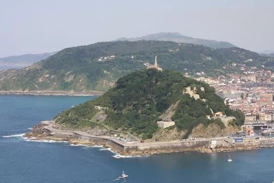 Landmarks & history