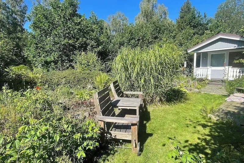 Spacious holiday home in the immediate vicinity of the water in Småland