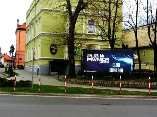 Pub Piwnica