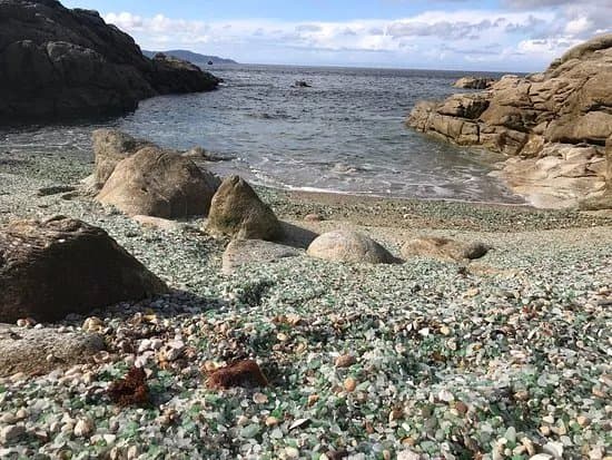 Playa de los Cristales