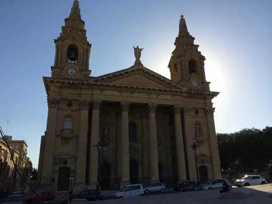 Iglesia parroquial de St. Publiju