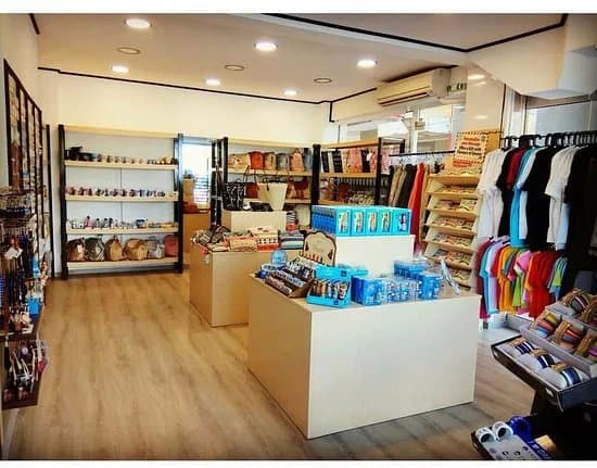 Georgiadis Accessories & Souvenirs