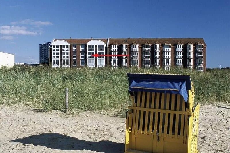 Holiday home in Cux-Sahlenburg, directly at the beach, panoramic view, swim. poo