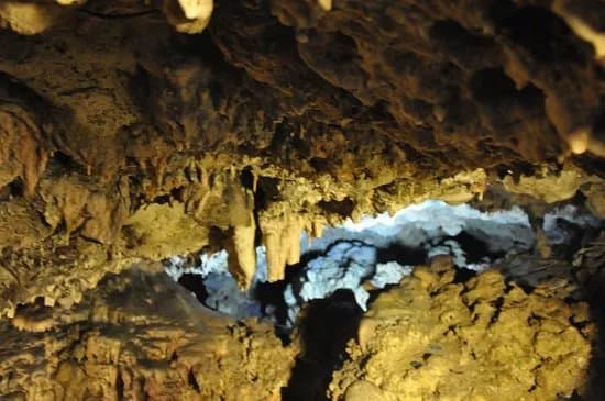 Ninu's Cave