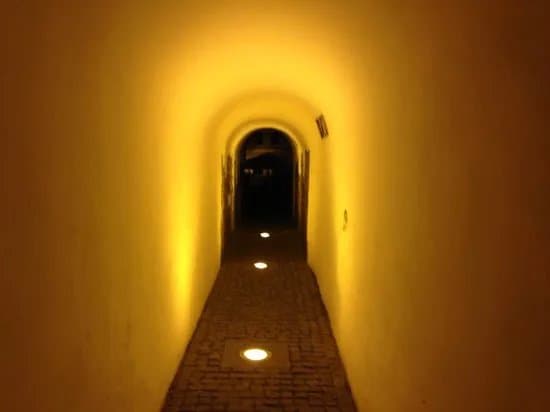 The Huet Tunnel