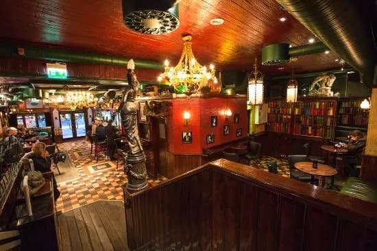 Dr. Jekyll's Pub